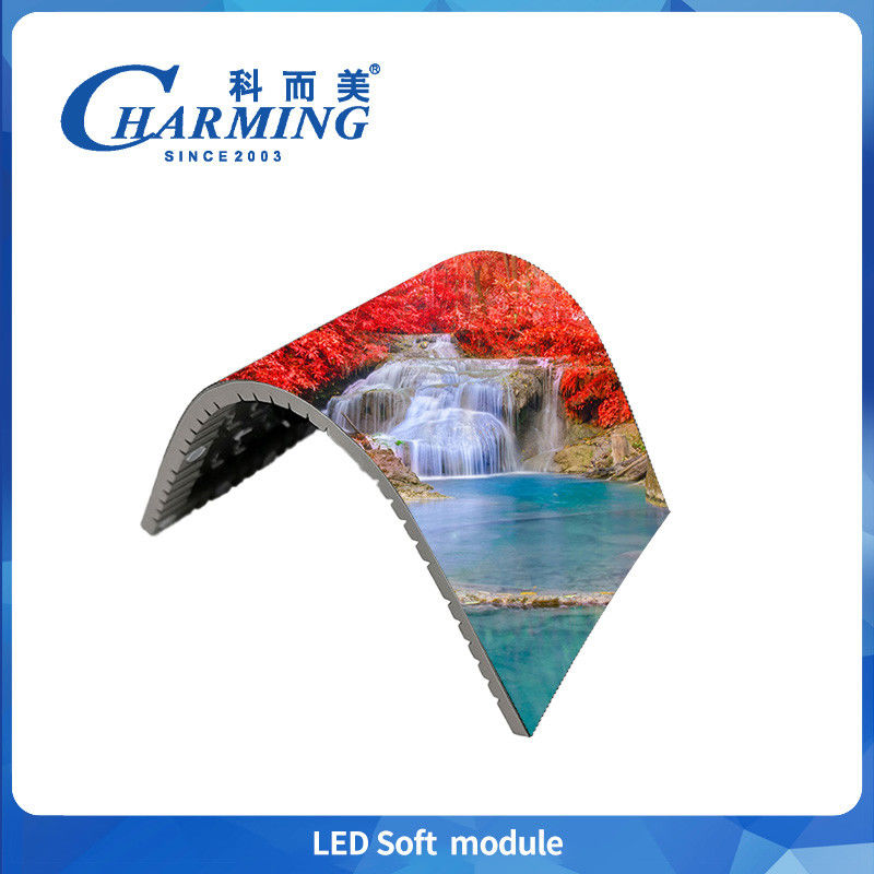 P1.86-P4 İçerideki LED Ekranı Yumuşak Modüller 4K Ticari Reklam Ekranı için 135°'ye Kadar En Yüksek Eğim
